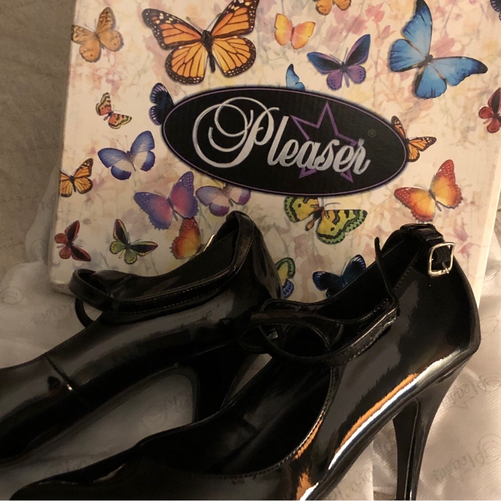 Pleaser Black patent leather 3 in. high heels size 10. New in Box.